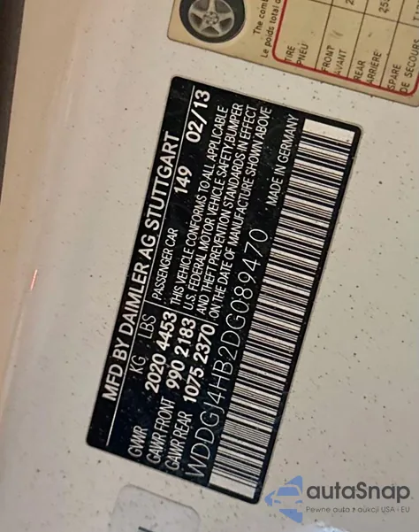 2013 Mercedes-Benz C 250 из США, поврежденный, VIN WDDGJ4HB2DG089470